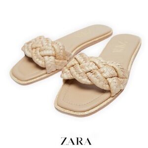 Zara women’s tan woven raffia flat sandals / slides size 37